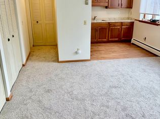 500 2nd St #S107, Excelsior, MN 55331