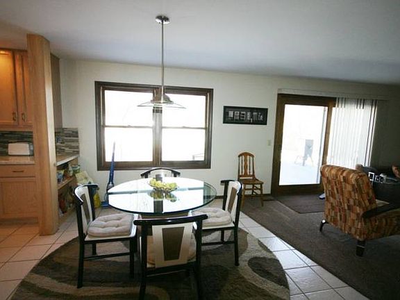 5th image of 216 Nakoma Dr