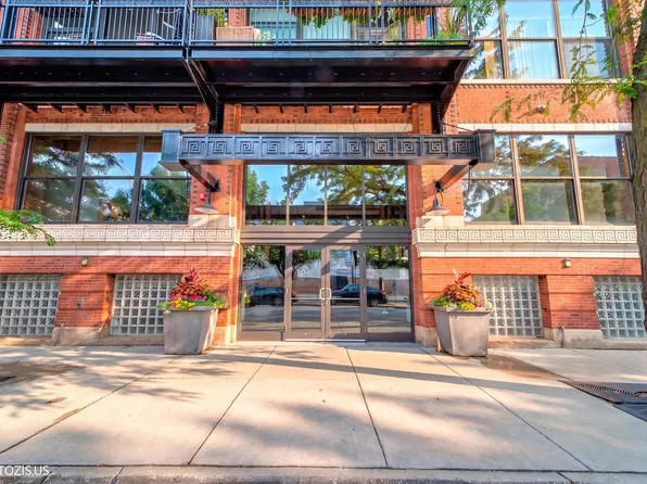 1040 W Adams St Unit 422, Chicago, IL 60607