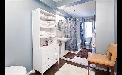 Sold by Park Property Advisors