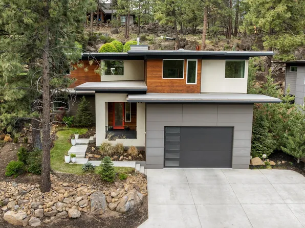 19504 SW Century Dr, Bend, OR 97702