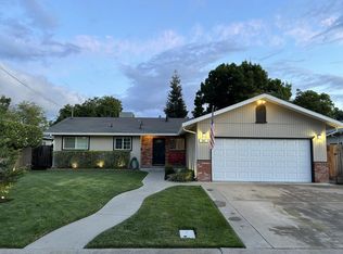 220 Eagle Ct, Modesto, CA 95350