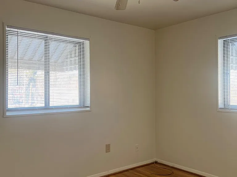 4901 Fitch Pl NE — Photo 19