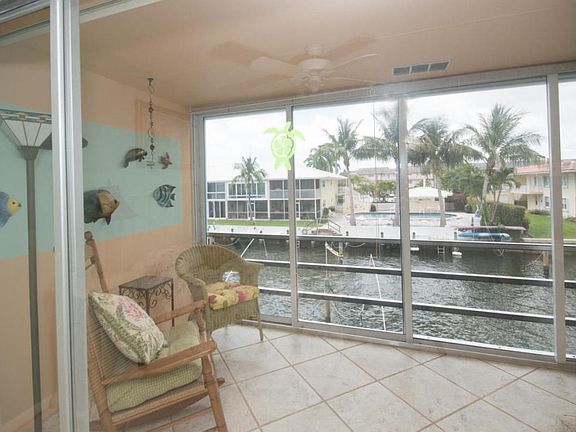 3rd image of 100 Wettaw Ln APT 19