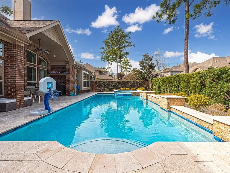 6 Camplight Ct — Photo 42