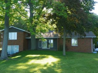 58390 Loop Rd, Three Rivers, MI 49093