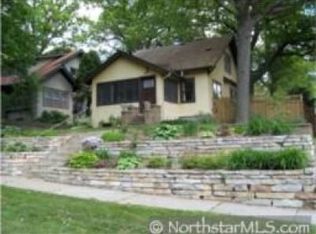 1492 Raymond Ave, Saint Paul, MN 55108