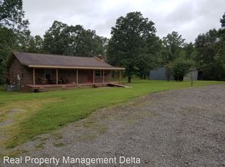 832 Highway 31, Romance, AR 72136