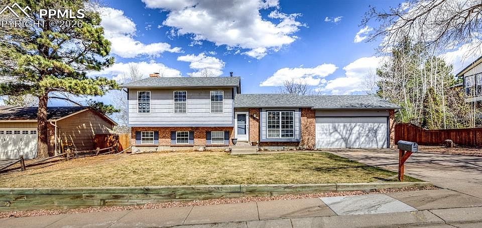 1st image of 3084 Maverick Dr