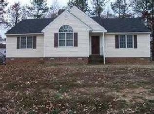 5200 Croft Crossing Dr, North Chesterfield, VA 23237