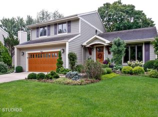 303 61st St, Willowbrook, IL 60527