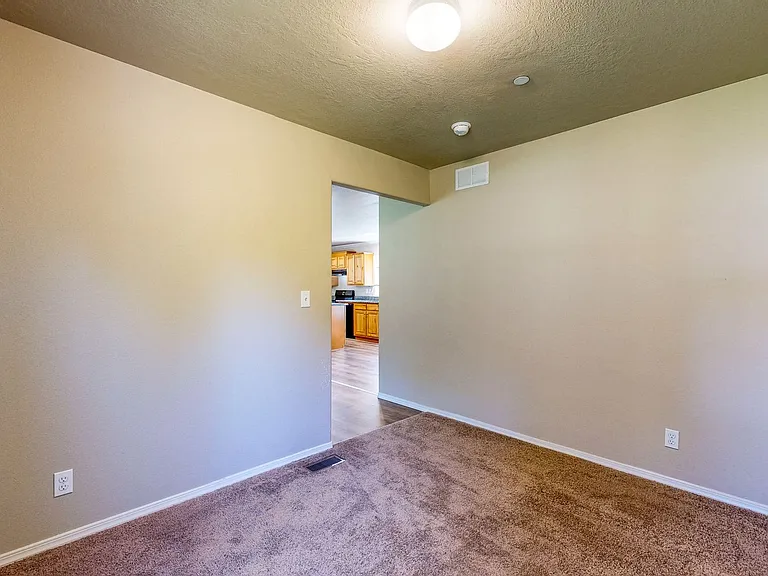 12800 Dunbar Rd — Photo 18