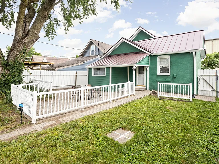 1025 Harrison St — Photo 25
