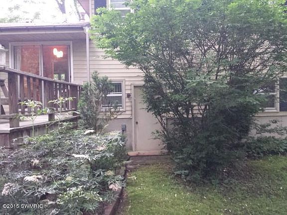 5th image of 1318 Post Ave