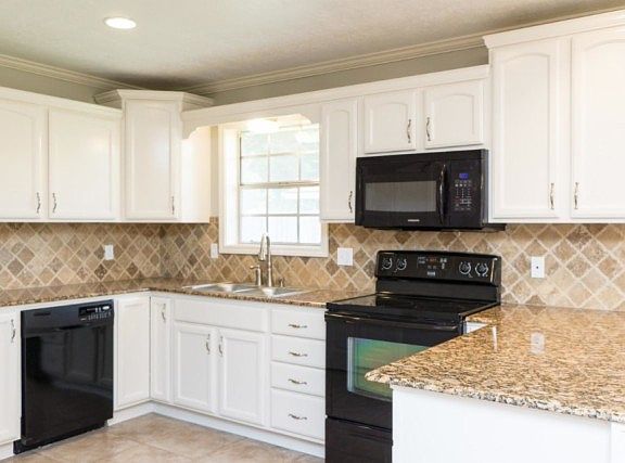 2nd image of 6517 Sun Meadow Ln
