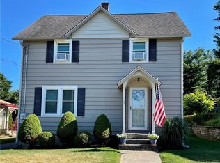 35 Hayes St, Torrington, CT 06790