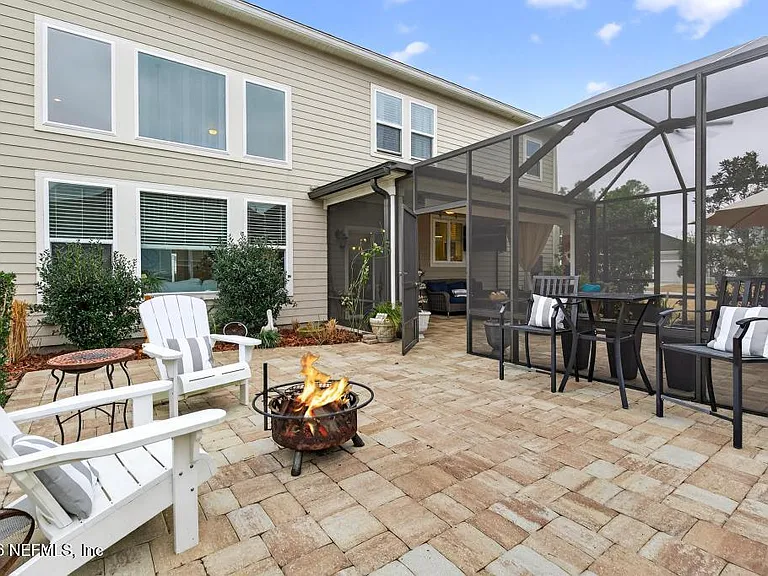 312 Silver Sage Ln — Photo 17