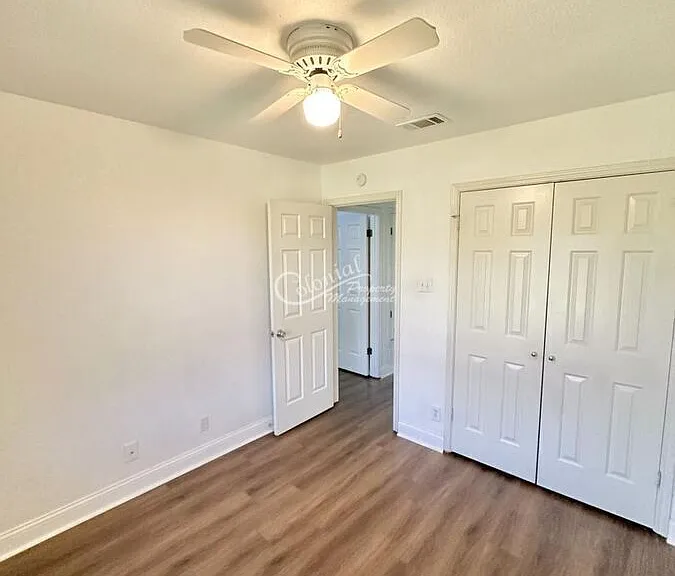 1100 Clairidge Ave — Photo 11