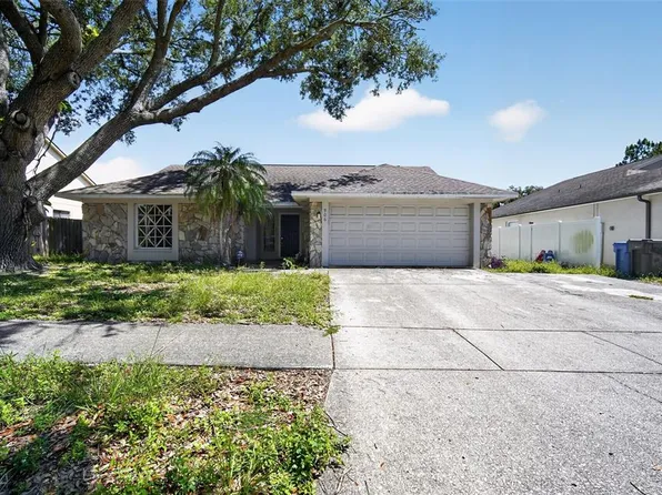 906 Lakemont Hills Blvd, Brandon, FL 33510