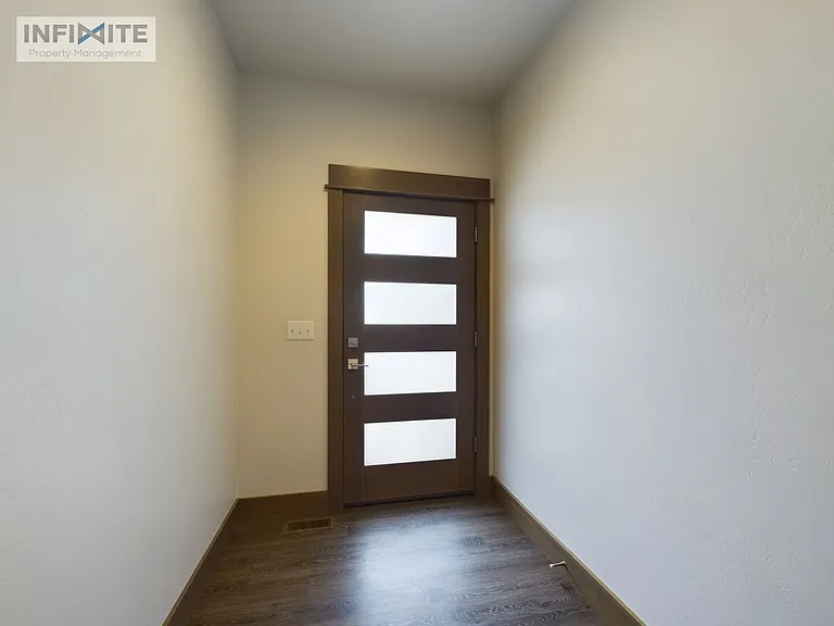 1405 Westwood Cir #C — Photo 18