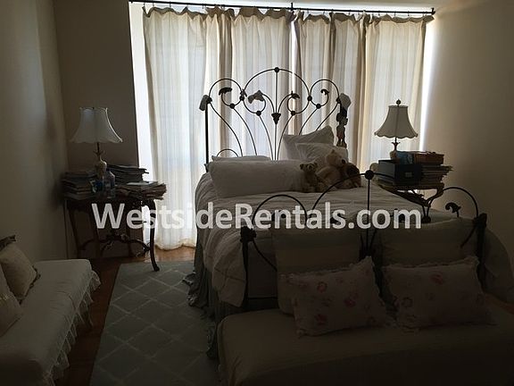 5th image of 515 Ocean Ave Unit 507S