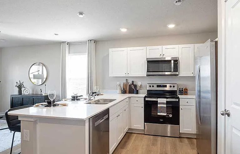 The Ridge at Canyon Landing Townhomes — Photo 2