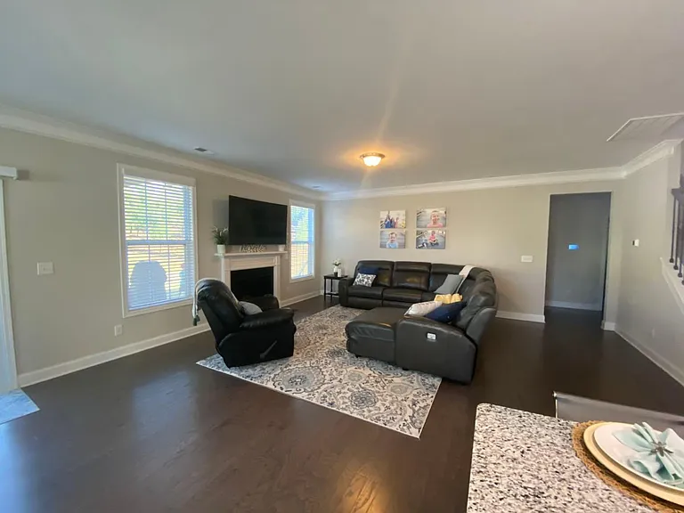 3014 Burton Point Ct — Photo 12
