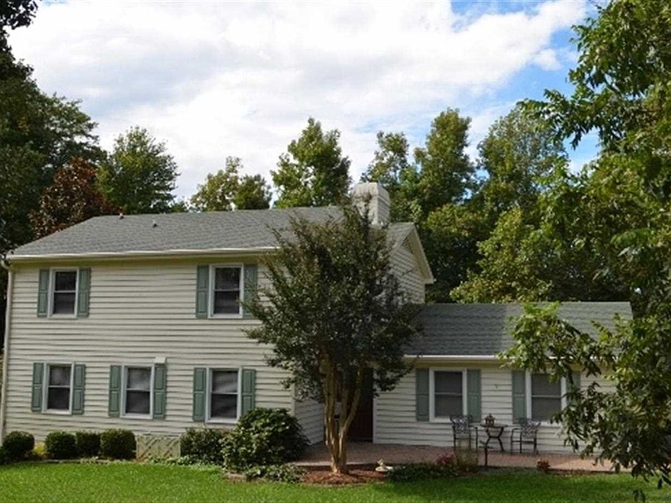 1st image of 20 Briarcreek Ct