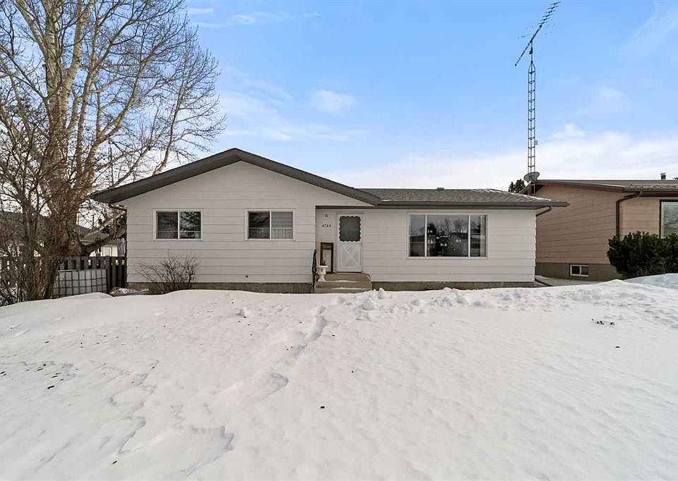 1st image of 4723 W 52nd St