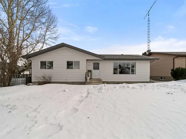 4723 W 52nd St, Lougheed, AB T0B 2V0