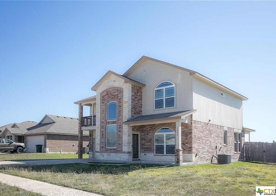 1st image of 2802 Uvero Alto Dr