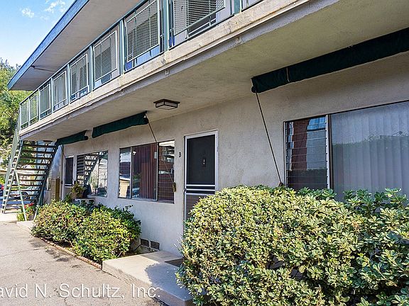 4th image of 322 Burchett St #H