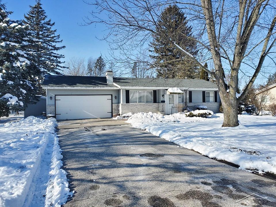 1st image of 2465 Linda St