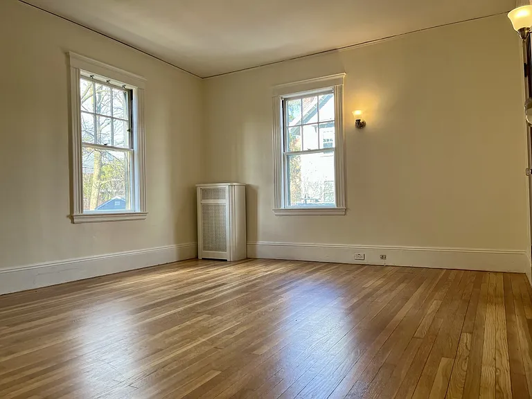 32 Goodrich Rd #1 — Photo 8