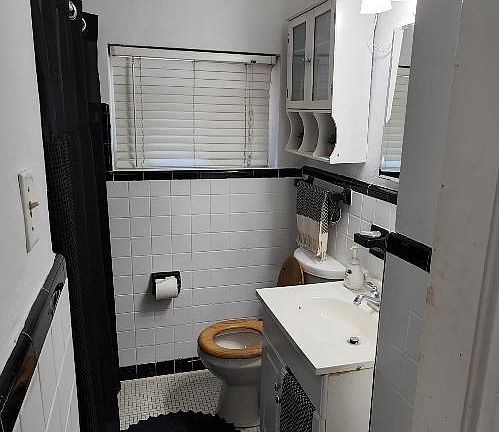 2nd image of 8708 Florence Ave