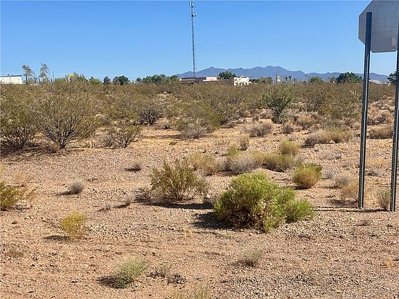 2nd image of 7237 N Cochise Circle