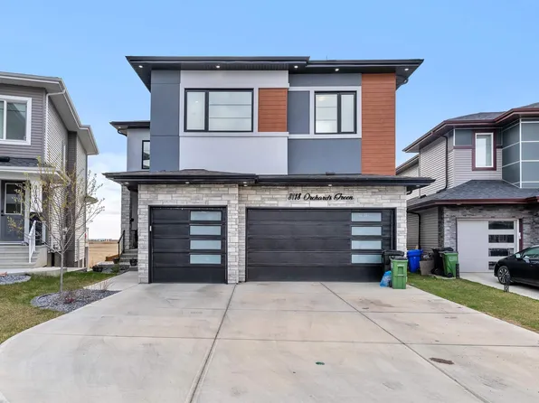 8118 Orchards Grn SW, Edmonton, AB T6X 2N5
