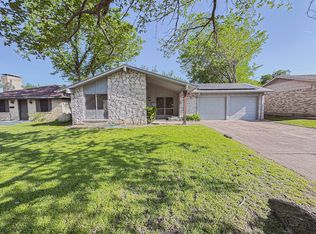 3717 Swallow Ln, Irving, TX 75062