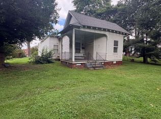316 S Morgan St, Morganfield, KY 42437
