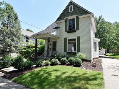 18 S 13th St, St Charles, IL, 60174