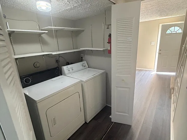 5752 Charstone Ct — Photo 14