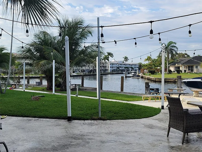 455 Golden Isles Dr #308 — Photo 16