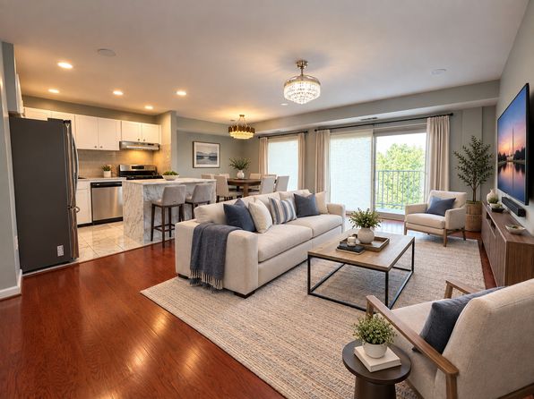5250 Valley Forge Dr APT 407