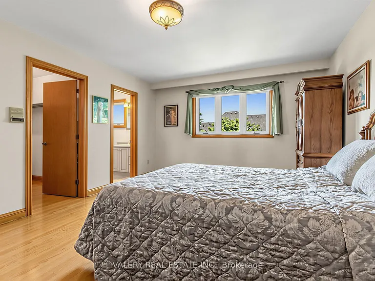 370 Maple Leaf Dr — Photo 24
