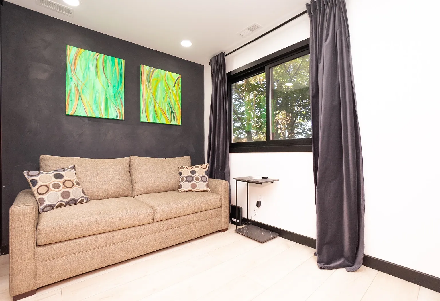 2 bed, 1360 sqft, $3,200 — Photo 4