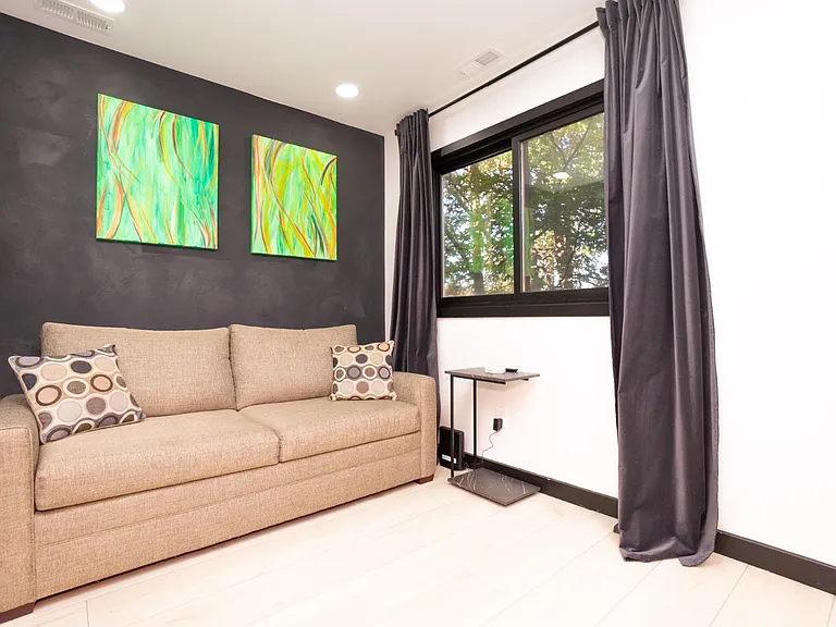 20 Augusta Dr #3 — Photo 13