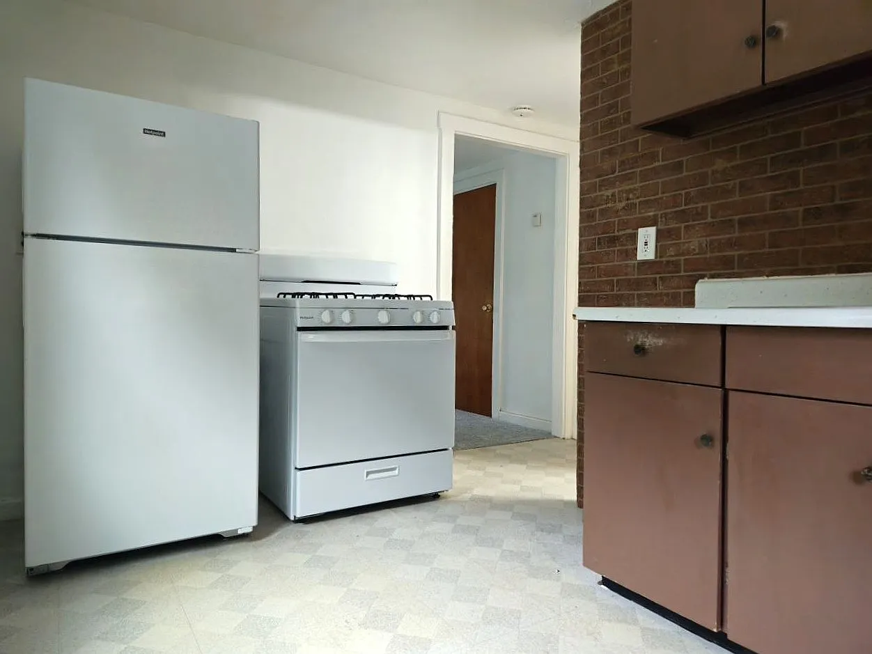 1 bed, $1,400 — Photo 2