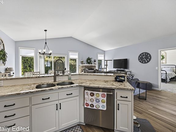 3rd image of 2026 Royal Street Georges Dr