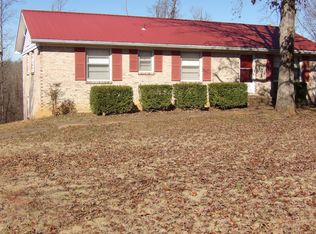 366 Powers Blvd, Waverly, TN 37185