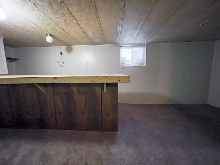 1425 W Gilbert St — Photo 13